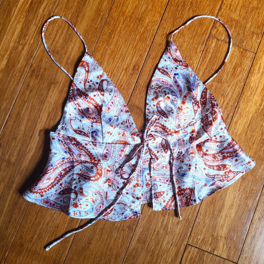 XS/US 2 Paisley Print Spaghetti Strap Crop Top by Verge Girl